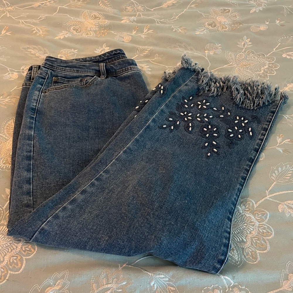 John Mark Navy Blue Embroidered Frayed-Hem Ankle Jeans